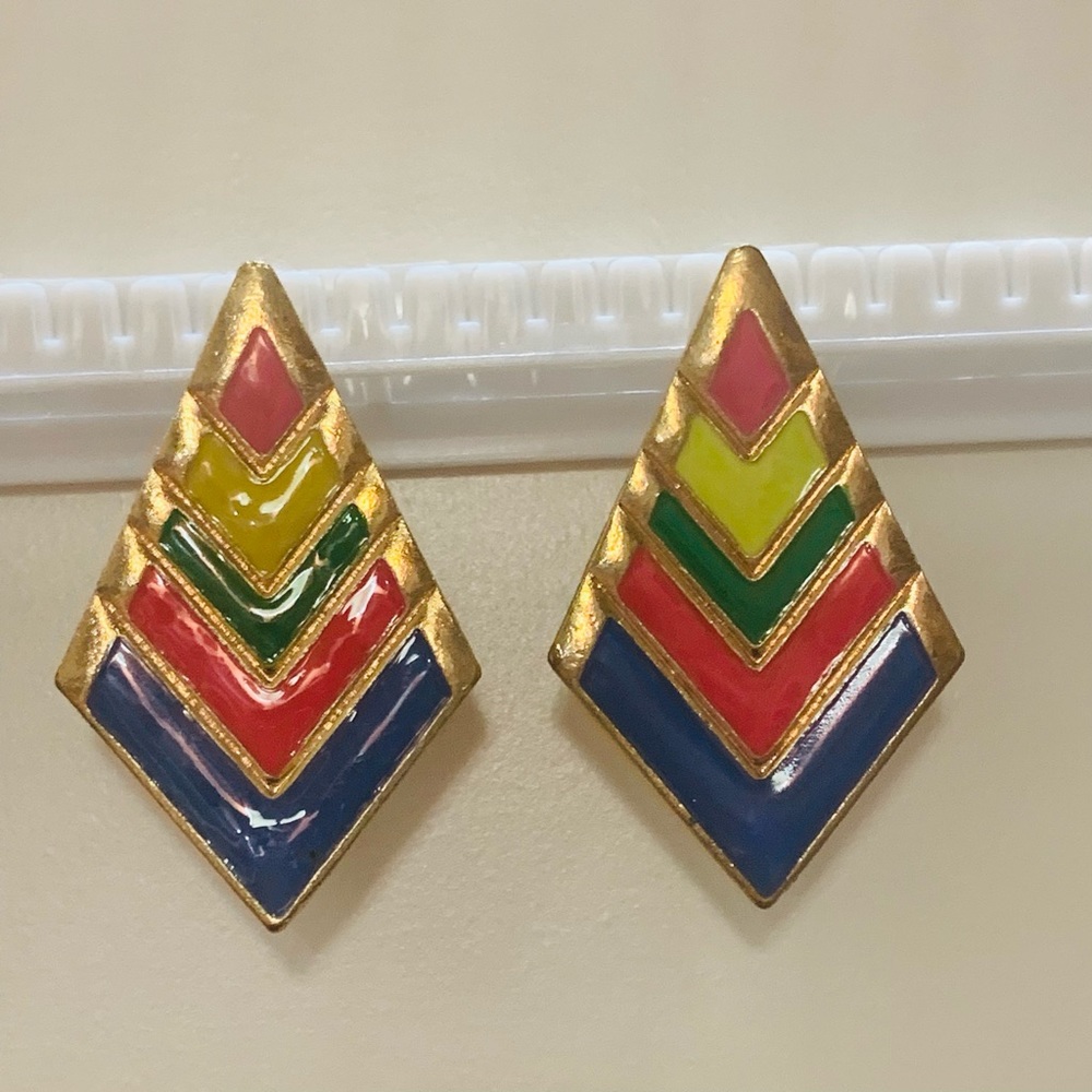 MULTICOLOR CHEVRON EARRINGS